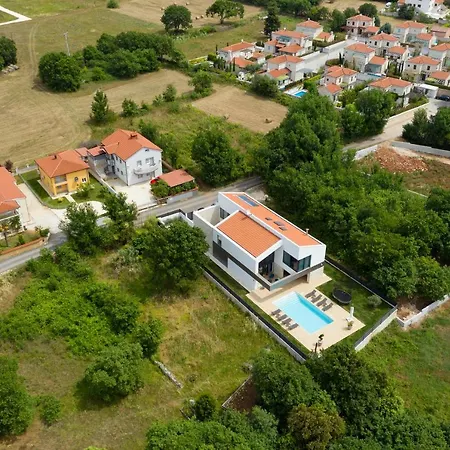 Eden Ližnjan