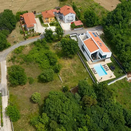 Villa Eden